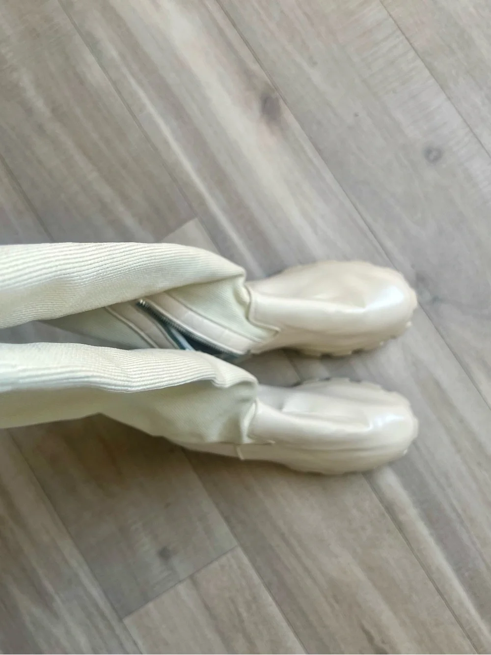 Women's Cream Knee-High Chunky Sole Boots